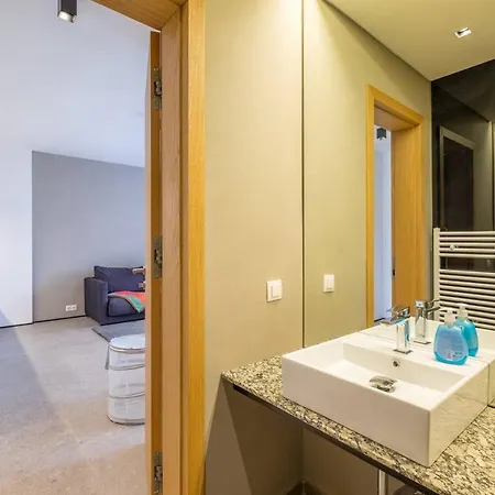 Minimal Interior Design / Metro Station / Luxury B Apartment Sofia