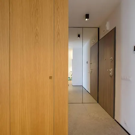 Apartment Minimal Interior Design / Metro Station / Luxury B *